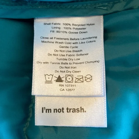 Women's Teal Puffer Jacket - Picture 15 of 15